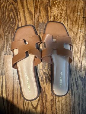 Madden Girl HAILEYY Tan Slip-On Slide Sandals